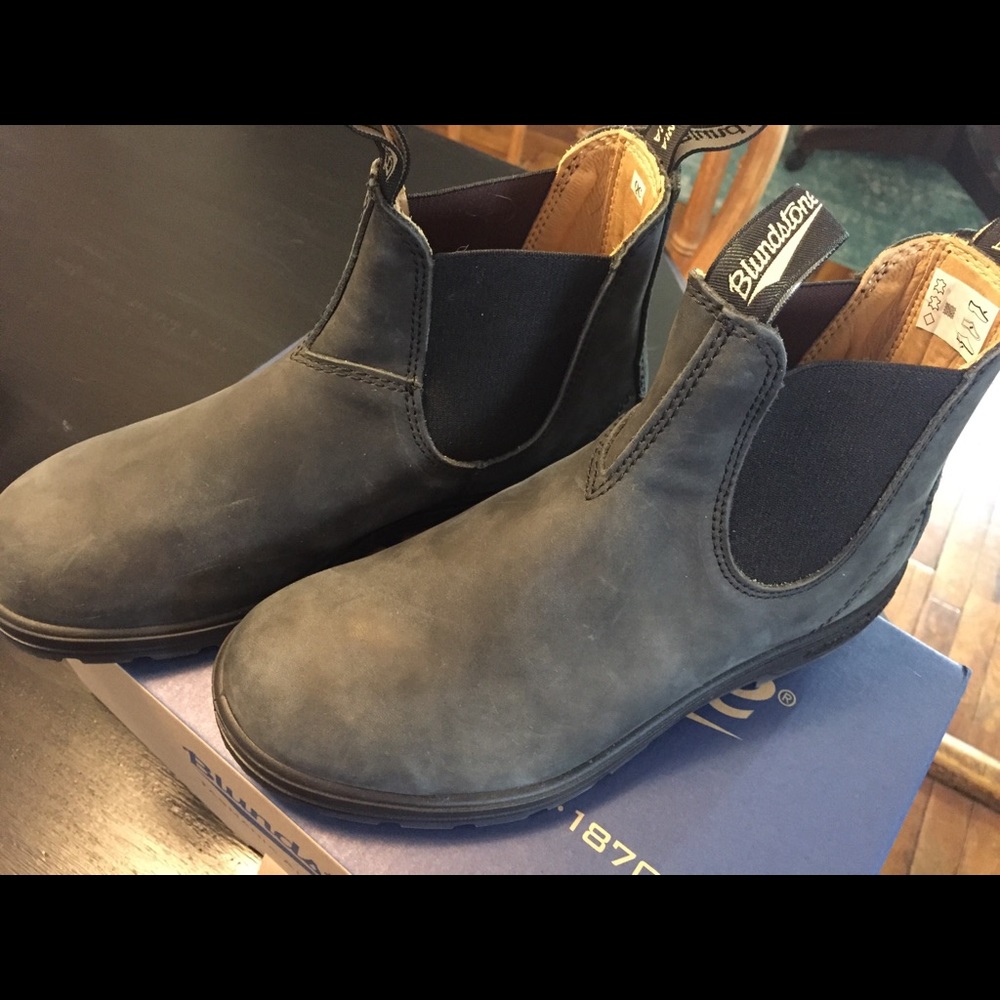 Blundstone 587 Practically New Rustic Black